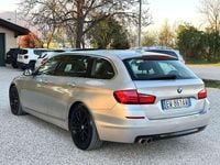 Usata BMW 520 Luxury Line 184 CV (135 kW) 2014 Argento Station wagon