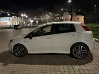 Usata Fiat Grande Punto 90 CV (66 kW) 2009 Bianco Utilitaria