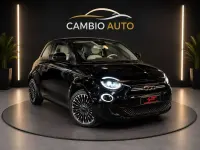 Usata Fiat 500e La Prima 42 kW (58 CV) 2023 Nero Utilitaria