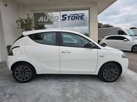 Usata Lancia Ypsilon S 70 CV (51 kW) 2021 Bianco Utilitaria