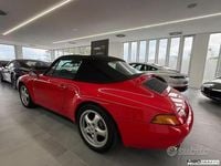 Usata Porsche 911 Carrera Cabriolet 272 CV (200 kW) 1995 Rosso Cabrio