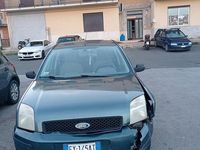 Usata Ford Fusion 68 CV (50 kW) 2003 Verde Berlina