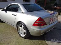 Usata Mercedes SLK200 192 CV (141 kW) 1998 Grigio Cabrio