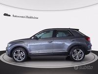 Usata VW T-Roc Sport 150 CV (110 kW) 2021 Grigio indyum/tetto nero SUV