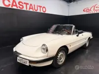 Usata Alfa Romeo Spider 101 CV (74 kW) 1988 Bianco Cabrio