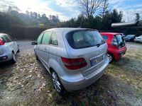 Usata Mercedes B180 109 CV (80 kW) 2009 Argento Monovolume