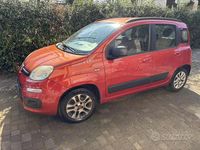 Usata Fiat Panda Lounge 2012 Rosso Utilitaria