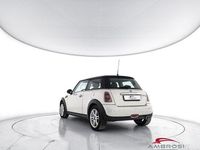Usata Mini Cooper D Pepper 108 CV (79 kW) 2009 Marrone Utilitaria