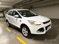 Usata Ford Kuga Titanium 116 CV (85 kW) 2015 Bianco SUV