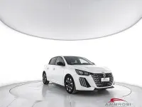 Usata Peugeot 208 Allure 101 CV (74 kW) 2025 Bianco Utilitaria
