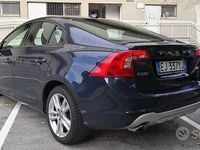 Usata Volvo S60 136 CV (100 kW) 2011 Blu Berlina