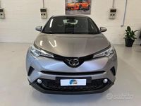 Usata Toyota C-HR Active 116 CV (85 kW) 2018 Grigio SUV