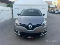 Usata Renault Captur Iconic 90 CV (66 kW) 2015 Grigio SUV