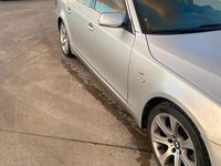 Usata BMW 525 197 CV (144 kW) 2009 Grigio Station wagon
