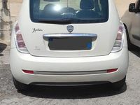 Usata Lancia Ypsilon 95 CV (69 kW) 2011 Bianco Utilitaria