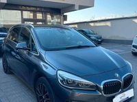 Usata BMW 218 Sport Line 151 CV (111 kW) 2018 Grigio Station wagon