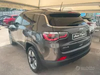 Usata Jeep Compass Limited 140 CV (102 kW) 2021 Grigio SUV