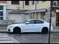 Usata Alfa Romeo Giulia Business 190 CV (139 kW) 2022 Bianco Berlina