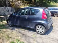 Usata Peugeot 107 68 CV (50 kW) 2010 Nero Utilitaria