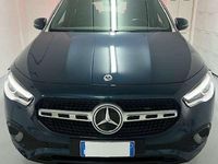 Usata Mercedes GLA180 116 CV (85 kW) 2021 Blu/azzurro SUV