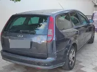 Usata Ford Focus 90 CV (66 kW) 2007 Grigio Station wagon