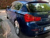 Usado BMW 116 116 HP (85 kW) 2018 Azul Citadino