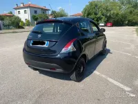 Usata Lancia Ypsilon 69 CV (50 kW) 2015 Utilitaria