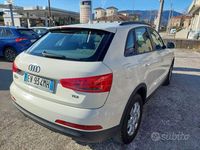 Usata Audi Q3 Business 140 CV (102 kW) 2014 Bianco pastello SUV