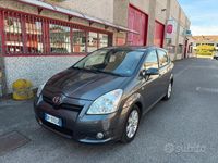 Usata Toyota Corolla Verso 129 CV (94 kW) 2008 Grigio Monovolume