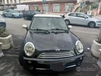 Usata Mini ONE 126 CV (92 kW) 2005 Nero Utilitaria