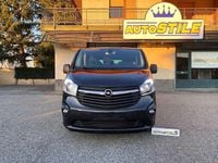 Usata Opel Vivaro 125 CV (91 kW) 2016 Nero Monovolume