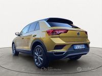 Usata VW T-Roc Advance 150 CV (110 kW) 2018 Giallo SUV