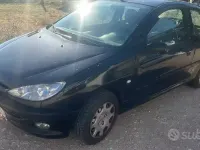 Usata Peugeot 206 60 CV (44 kW) 2004 Nero Berlina