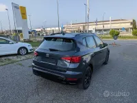 Usata Seat Arona 95 CV (69 kW) 2024 Grigio SUV