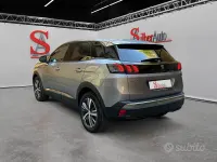Usata Peugeot 3008 Allure 131 CV (96 kW) 2022 Grigio SUV
