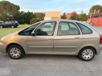 Usata Citroën Xsara Picasso Exclusive 90 CV (66 kW) 2004 Beige Monovolume
