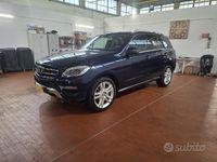 Käytetty Mercedes ML250 Premium 204 HP (150 kW) 2013 Sininen Katumaasturi