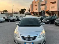 Usata Opel Meriva Cosmo 95 CV (69 kW) 2011 Grigio Monovolume