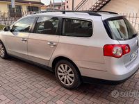 Usata VW Passat 150 CV (110 kW) 2009 Grigio Station wagon