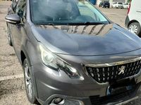 Usata Peugeot 2008 100 CV (73 kW) 2018 Marrone SUV