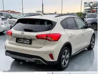Usata Ford Focus Active 125 CV (91 kW) 2019 Bianco Berlina