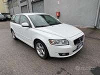 Usata Volvo V50 115 CV (84 kW) 2012 Bianco Station wagon