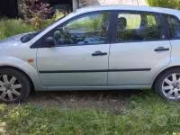 Second-hand Ford Fiesta 73 CP (53 kW) 2004 Gri Hatchback