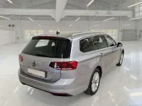 Usata VW Passat Business 150 CV (110 kW) 2023 Grigio Station wagon