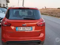 Usata Ford B-MAX Business Edition 95 CV (69 kW) 2013 Arancione Monovolume