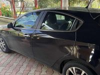 Usata Alfa Romeo Giulietta 105 CV (77 kW) 2012 Utilitaria