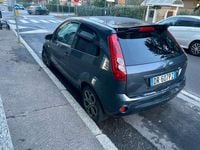 Usata Ford Fiesta 90 CV (66 kW) 2008 Blu/azzurro Utilitaria