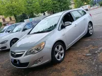 Usata Opel Astra 110 CV (80 kW) 2012 Grigio Station wagon