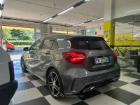 Usata Mercedes A180 AMG line 109 CV (80 kW) 2015 Gray Berlina