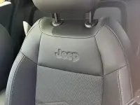 Usata Jeep Avenger Summit 101 CV (74 kW) 2024 Grigio SUV